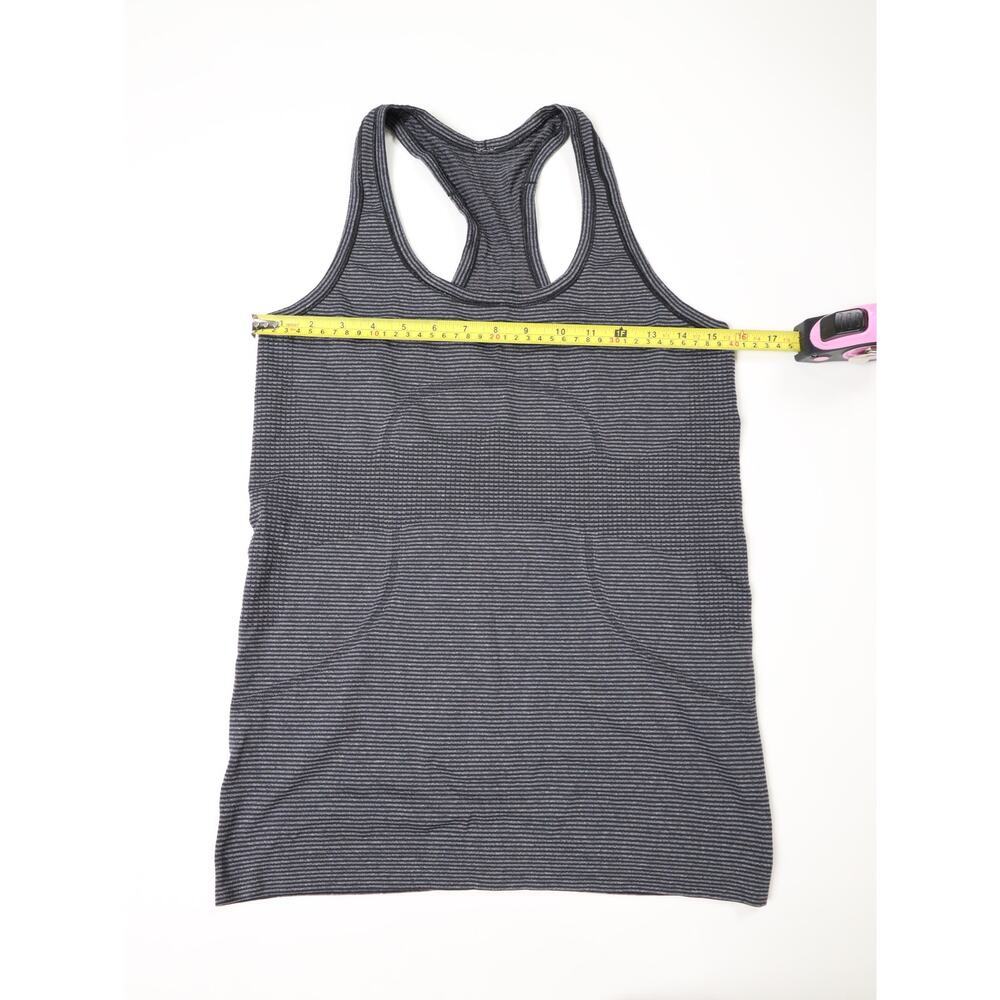 Lululemon Racerback Tank Top Medium Gray Striped Athletic Yoga Activewear Size 8 - Picture 9 of 9